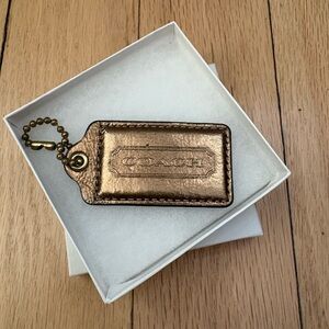 Coach Metallic Gold Hangtag
